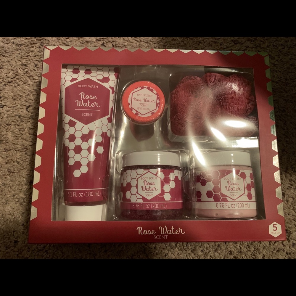 Bath set